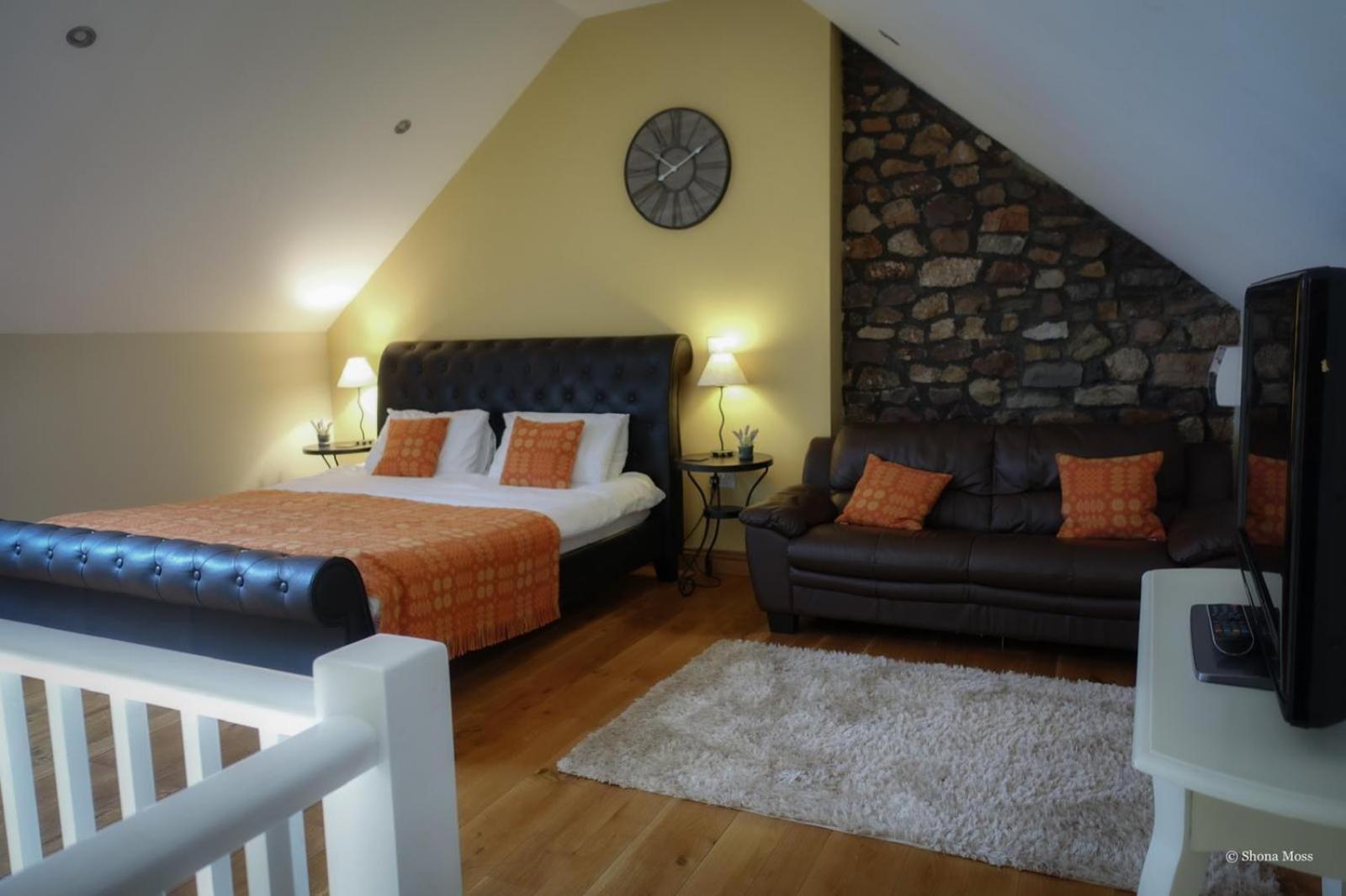 Villa Rhiwddu Barns Llangadog Habitación foto